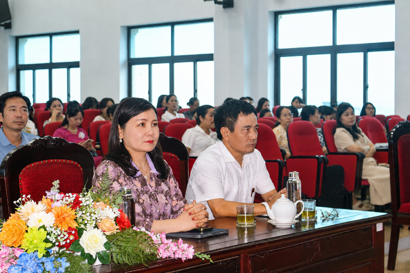 TRƯỜNG CAO ĐẲNG CÔNG NGHIỆP NAM ĐỊNH TỔ CHỨC TẬP HUẤN NÂNG CAO NHẬN THỨC VÀ KỸ NĂNG XÂY DỰNG OKR/KPI TRONG CÔNG VIỆC